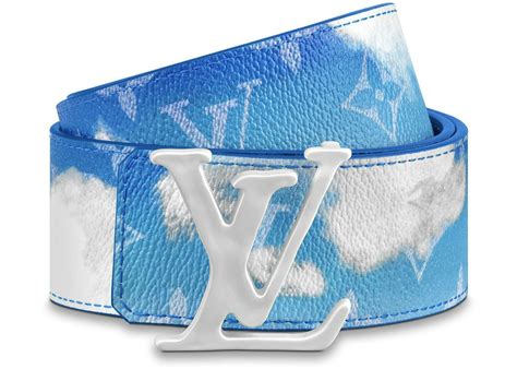 lv shape 40mm reversible clouds|Louis Vuitton Palo Alto.